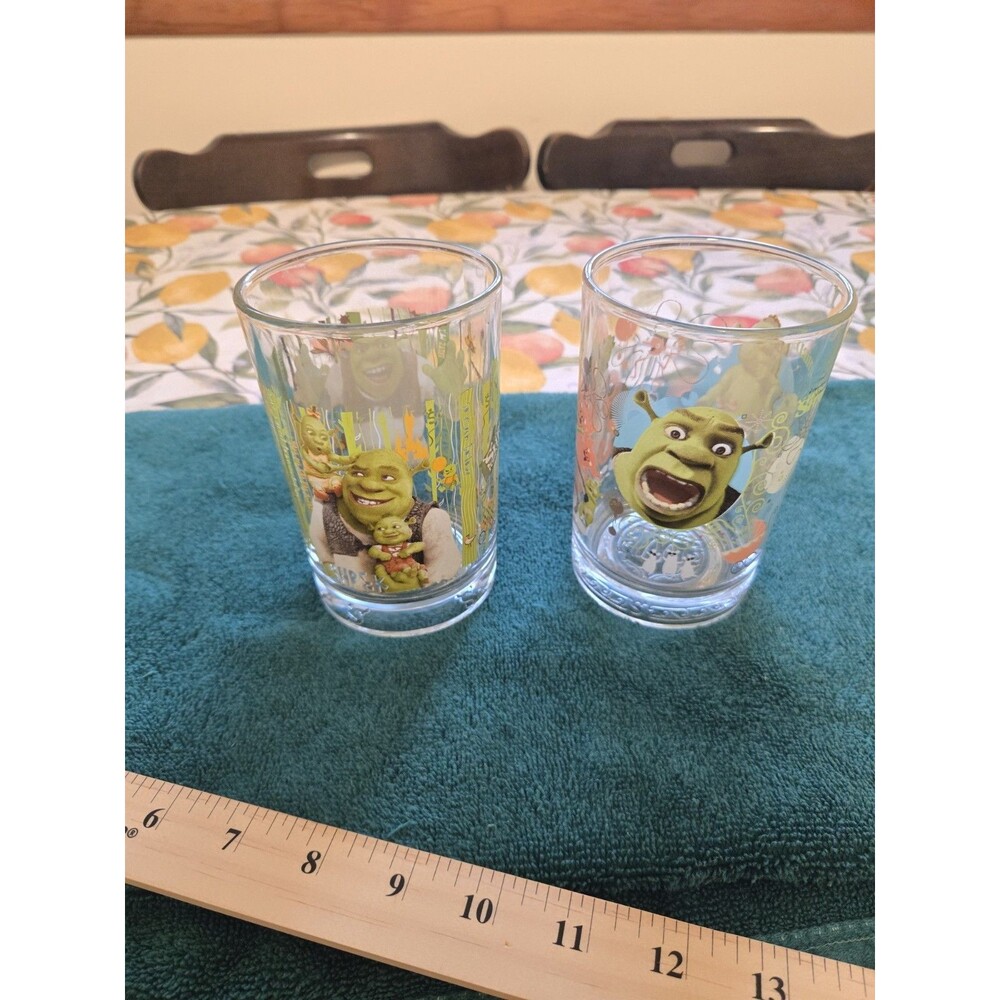 Shrek+ The Third McDonalds 2007 & 2010 Pair Drinking Glasses